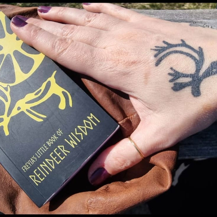 Freyias Little Book of Reindeer Wisdom Oracular Book